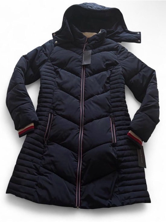 Tommy Hilfiger Jackets & Blazers - Tommy Hilfiger Women’s Navy Quilted Hooded Puffer Coat -